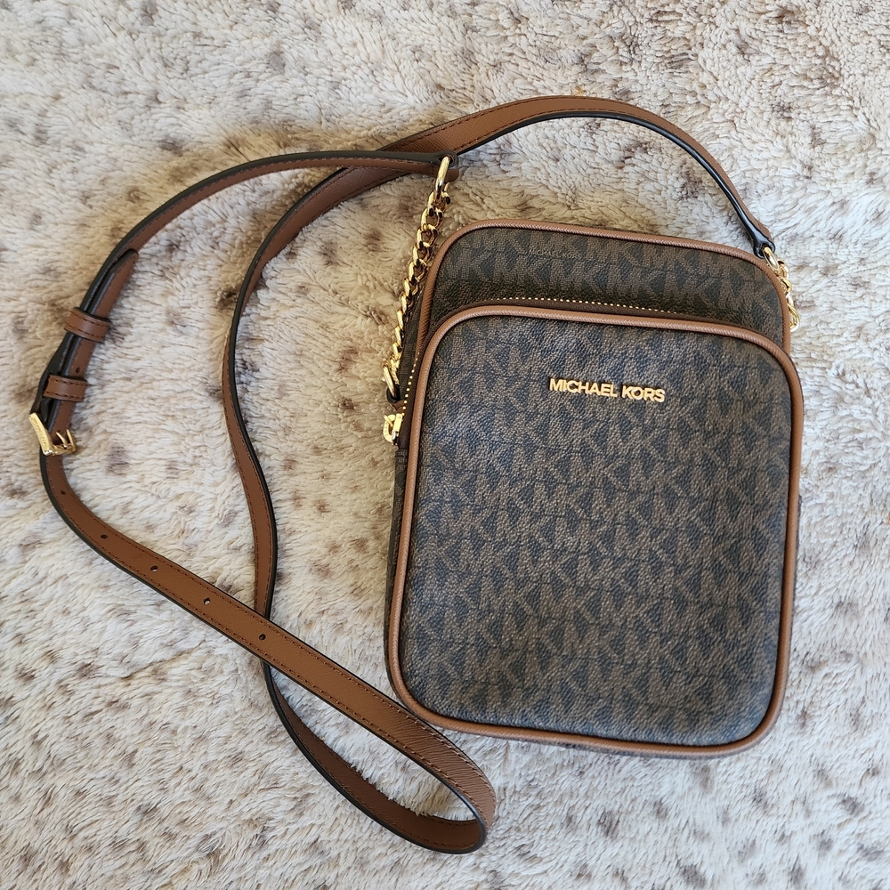 Michael Kors Jet Set Travel medium logo crossbody bag Brown